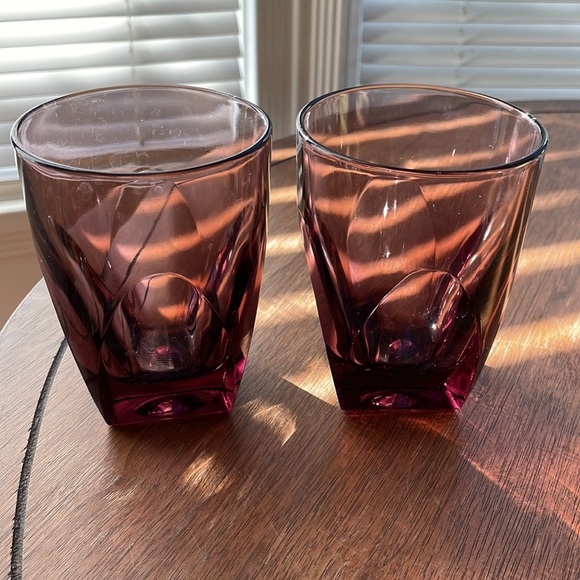 Vintage Amethyst Purple Glass Juice Glasses (Set of 2) - Picture 3 of 4